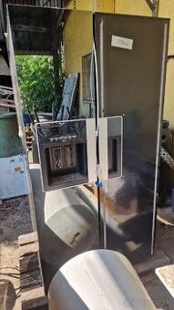 Americká chladnička whirlpool