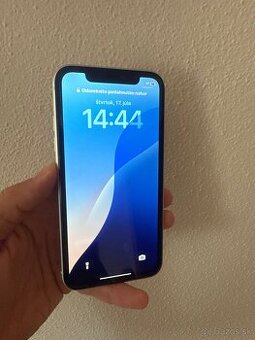 Predám iPhone 11 white 64GB