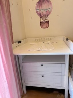 Prebalovaci pult ikea