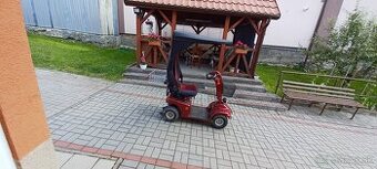Elektrický vozík pre seniorov