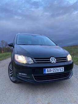 Volkswagen Sharan 2.0 TDi DSG HIGHLINE