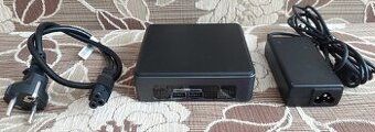 mini pocitac Intel NUC7i5DNK