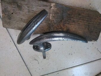 Kľučka Tatra, Škoda Tudor, Praga  Aero BMW Mercedes