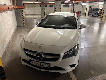 Mercedes CLA 180 turbobenzin 90kw
