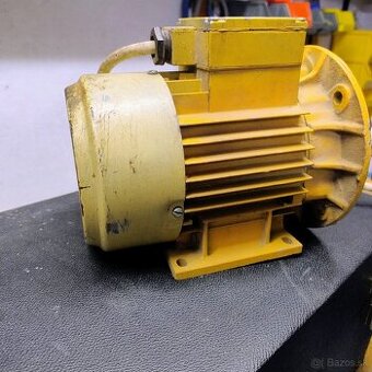 Elektro motor 0,55KW.