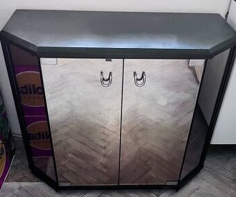 Skrinka pod akvárium alebo TV