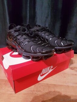 Vapor Max Plus Black