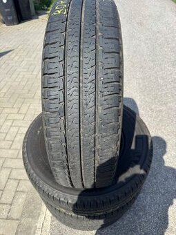225/75R16C Michelin