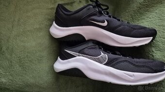 Nike botasky 41 ka vn .dl 26.5cm