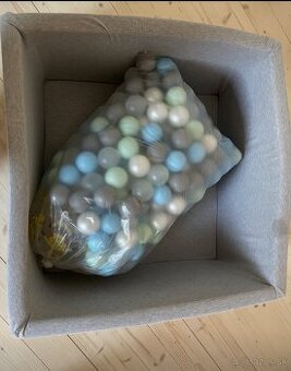 Guličkový bazén,kresliaci tablet,zvieratá,stan, kuchyňa