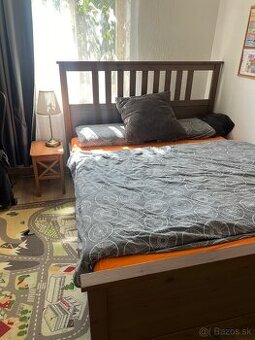 Posteľ Ikea Hemnes