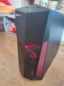 Starší Herný Lenovo Počítač Lenovo Legion Y520 Tower