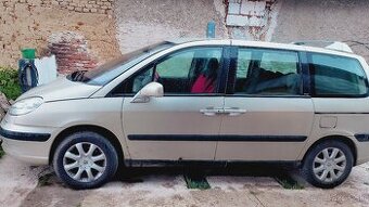 Peugeot 807