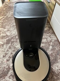 iRobot Roomba i7+