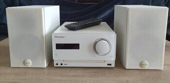 Pioneer X-CM32BTD Mp3, USB, Bluetooth, DAB rádio.