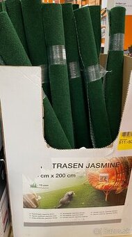 Travnikovy koberec umely