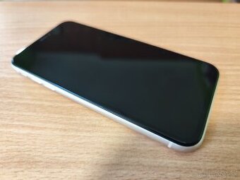 Predám iPhone 11 64 GB Biely