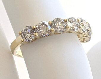 Diamantový zlatý prsteň 2,20ct