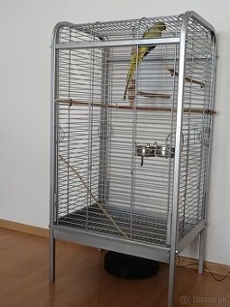 Predám klietku pre veľké vtáky