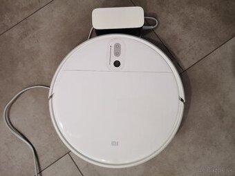 Robotický vysávač XIAOMI MI ROBOT VACUUM MOP
