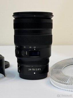 Nikon NIKKOR Z 24–70mm f/2.8 S