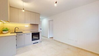 Prenájom - 2 izbový byt po kompletnej rekonštrukcii, Dubnica