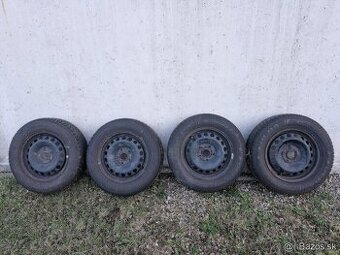 Plechové disky a Zimné pneumatiky 195 65 R15
