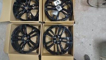 R20 5x112 mm čierne ALU (audi, škoda, seat, volkswagen)