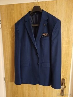 Pánsky tmavomodrý spoločenský oblek