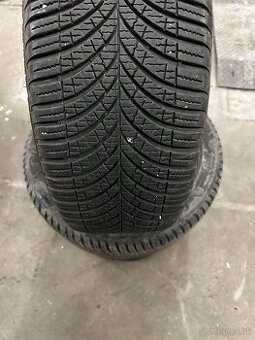 CELOROČNÁ SADA 225/45 R17 GOODYEAR VECTOR 4SEASONS