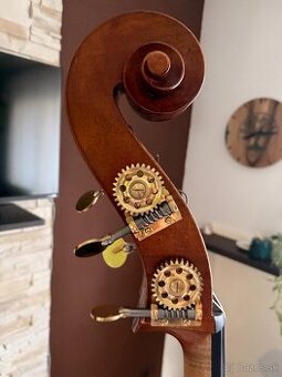 Kontrabas 3/4 celomasív.