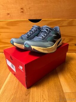 Bežecké topánky New Balance Fuelcell Rebel V4
