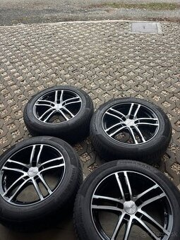 Elektróny R18 5x112 + pneu235/60 H XL dezent dark+ snímače