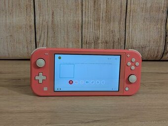 Nintendo Switch Lite Coral + náhodná hra zdarma