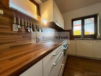 5 i RD s garážou + terasa 54 m2, pozemok 1205 m2, Valaliky