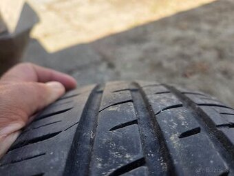 Predam sadu diskov s letnymi pneumatikami 5x100 165/70r14