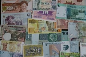 UNC bankovky 100 kusov/100 krajín