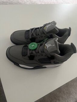 Jordan 4, veľkosť 42.