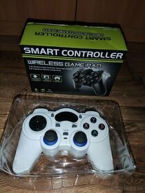 NOVY bezdrotovy gamepad