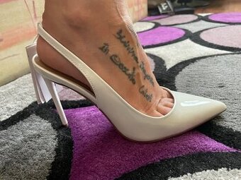 Nine West