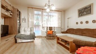 ŠTEFÁNIKOVÁ - 3 izbový byt - Čiastočná rekonštrukcia - Vynik