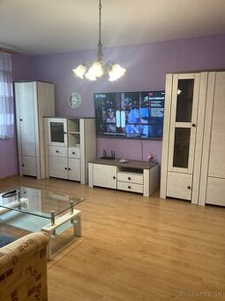 Prenajmem 2 izbovy komplet zariadeny byt na SNP