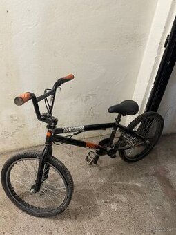 Bicykel BMX