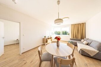 NA PRENÁJOM SLNEČNÝ 2-IZBOVÝ BYT V MILOSLAVOVE - ALŽBETIN DV