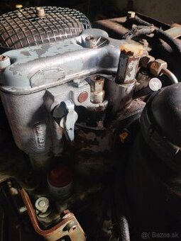 motor HATZ ES 75  --  náhradní díly --