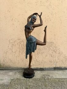 VELKÁ BRONZOVÁ SOCHA - TANEČNICE 167 cm - 1