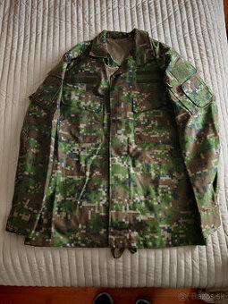 Predám čisto nové komplet maskáče vz. 2007