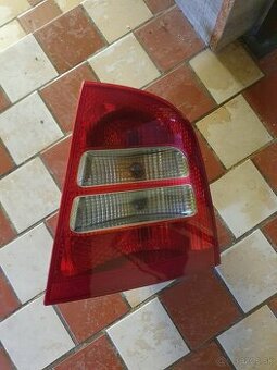 Zadne svetla Skoda octavia 1
