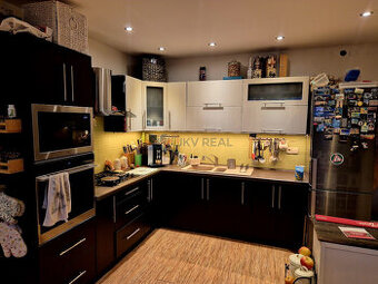 Predám exkluzívny 4 izb.byt,100 m2,loggie 2,záhrada,Podhrado