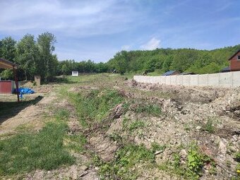 Predaj pozemok v Klokočove - 1